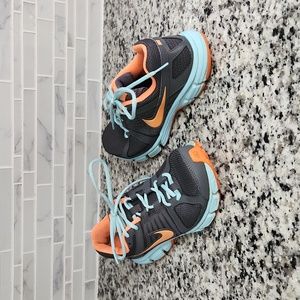 Gray Blue & Orange Nike Downshifter 5 Running Shoes sz 8 sneakers 537571-022